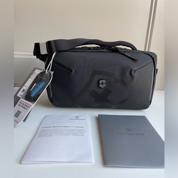 Victorinox Bags Nwtvictorinoxswiss Army Touring 2 Sling Bag Poshmark